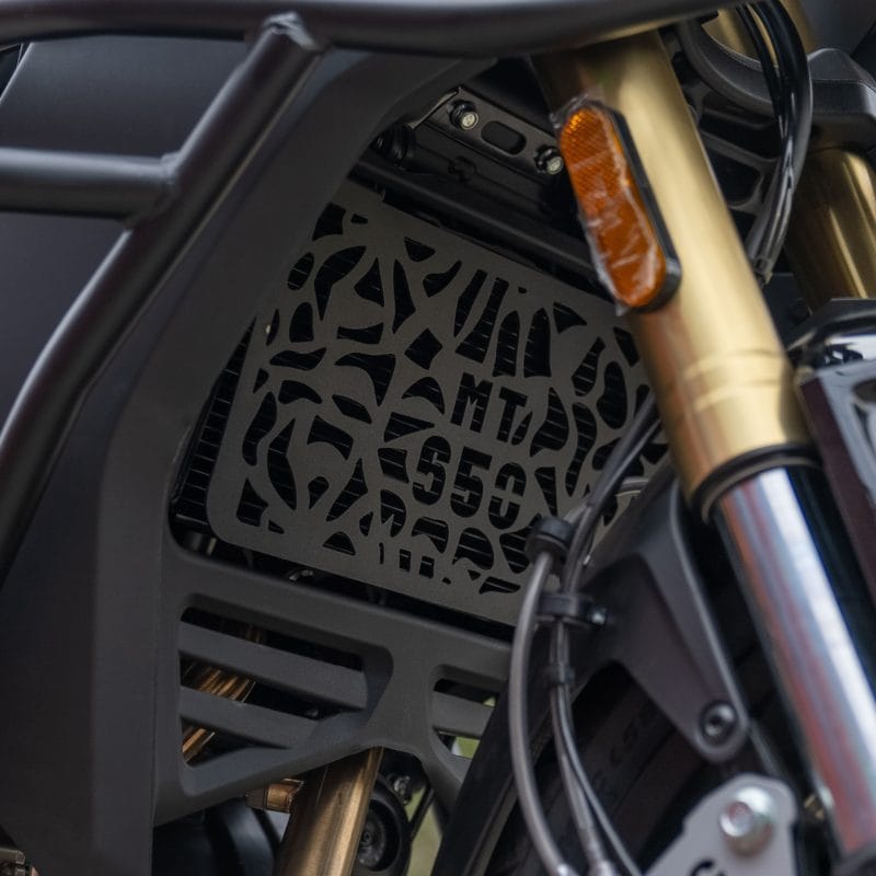 650 MT UYUMLU RADYATÖR KORUMA