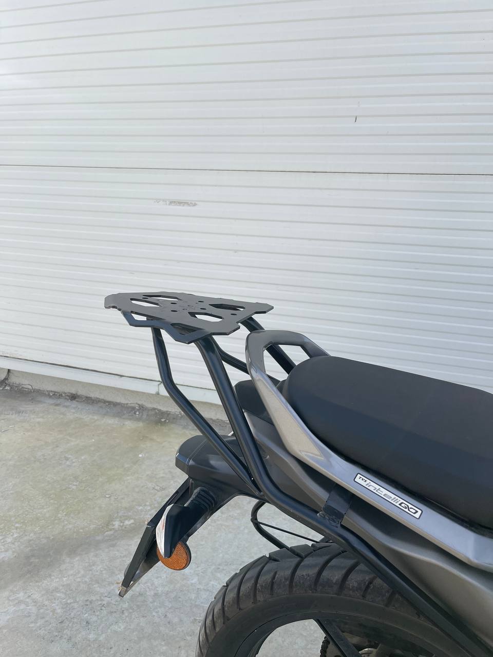 RAİDER 125 UYUMLU ÇANTA DEMİRİ