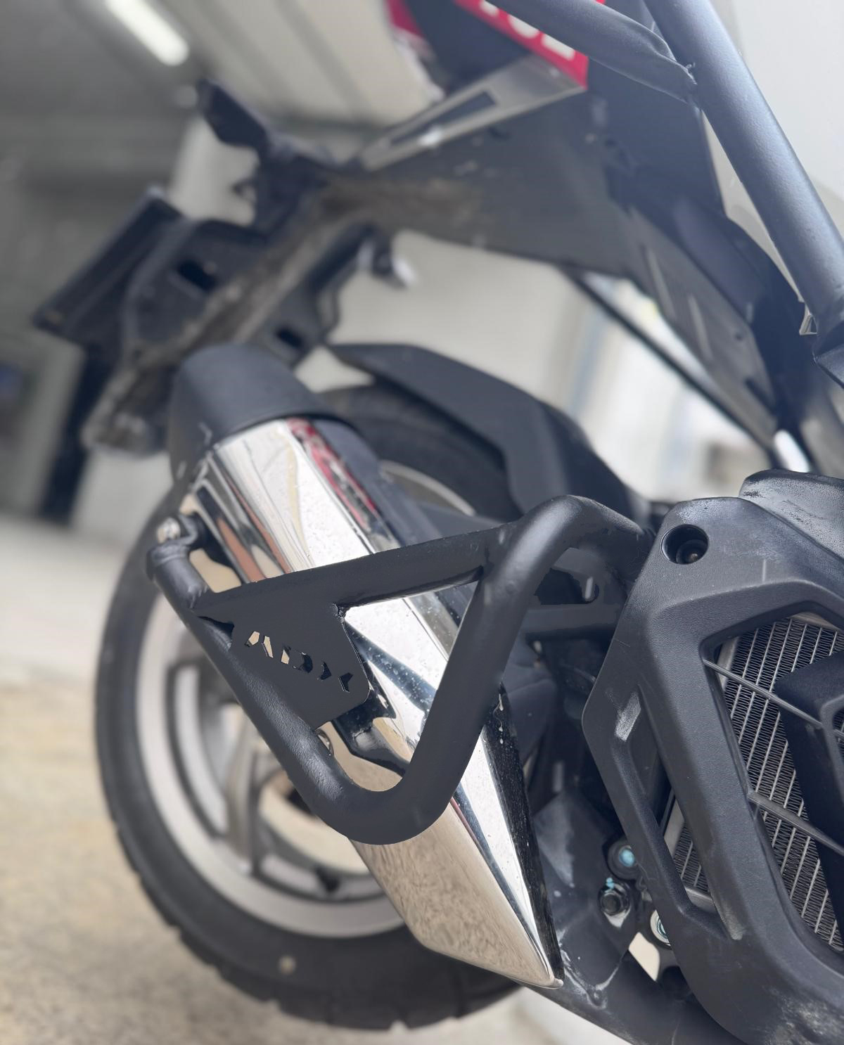 ADX 125 UYUMLU EGZOZ KORUMA DEMİRİ (BORU)